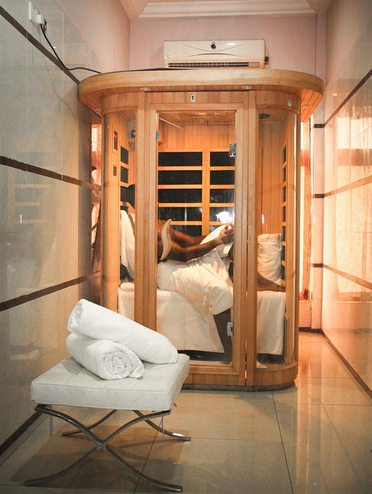 Royal Nick Hotel Tema Ngoại thất bức ảnh